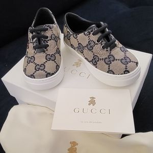 NIB Gucci Toddler GG Lace Up Sneakers w/ Web Detail (Gucci Sz 21/ US 5.5)